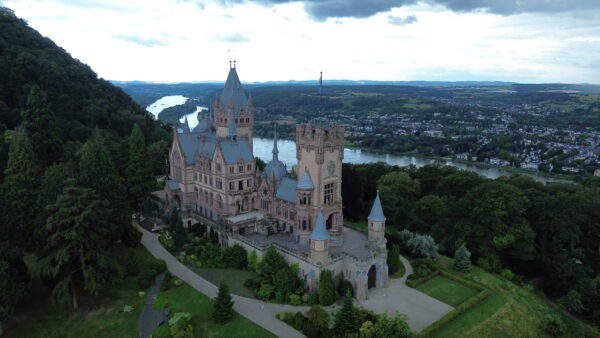 schloss-drachenburg-castle-germany