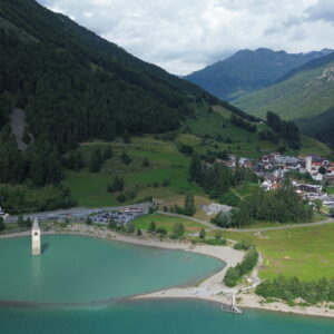 lake-resia